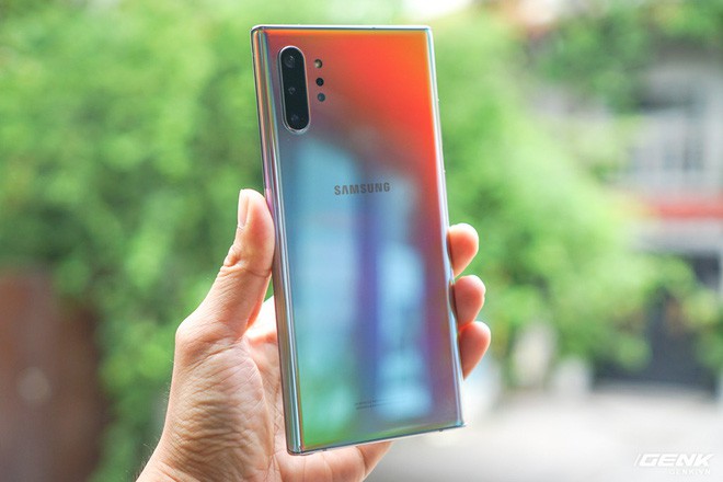 Mở hộp Galaxy Note10+ màu Ánh Cực Quang xem có gì mới mà dân tình trầm trồ đến vậy - Ảnh 11.