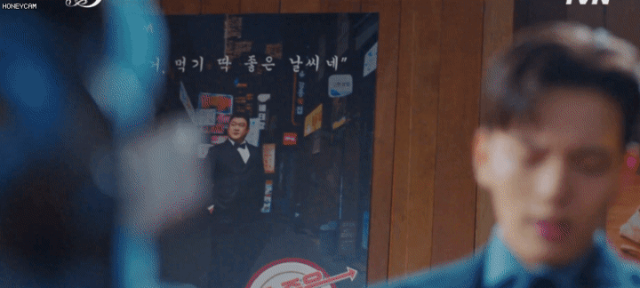 5 khoảnh khắc cưng muốn xỉu của quản lí Yeo Jin Goo (Hotel Del Luna): Hết “cà khịa” CEO đến hát Bầy-bị-Shark dỗ ma nhi đồng - Ảnh 10.