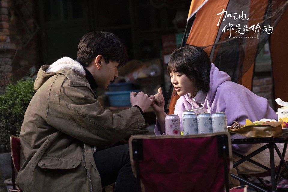 D&acirc;n ế l&acirc;u năm xem Cố L&ecirc;n! Cậu L&agrave; Tuyệt Nhất để thấy nữ ch&iacute;nh tranh thủ cầm cưa Đặng Lu&acirc;n đỉnh thế n&agrave;o! - Ảnh 3.