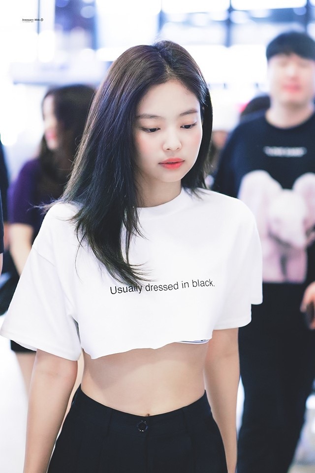 3 mỹ nhân Kpop hot nhất BIG3 được Dispatch khen lên mây vì màn khoe eo ót tại sân bay: Jennie liệu có đỉnh nhất? - Ảnh 1.