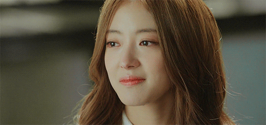 5 yêu nữ thần thái đỉnh nhất phim Hàn: IU ở Hotel Del Luna có đọ nhan sắc thắng nữ thần thanh xuân Kim So Hyun? - Ảnh 6.