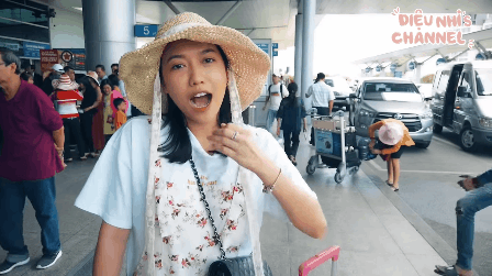 Đi Đài Loan quay vlog, “vựa muối” Diệu Nhi lần đầu ăn thử đậu hủ thối và cái kết không thể nào “bế tắc” hơn! - Ảnh 4.