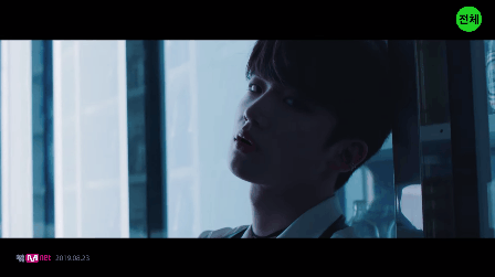 Mặc bất lợi, X1 vẫn tung teaser MV với visual kh&oacute; kiếm lỗ hổng, giai điệu mới nghe đ&atilde; d&iacute;nh, ngầu hơn cả Wanna One! - Ảnh 2.
