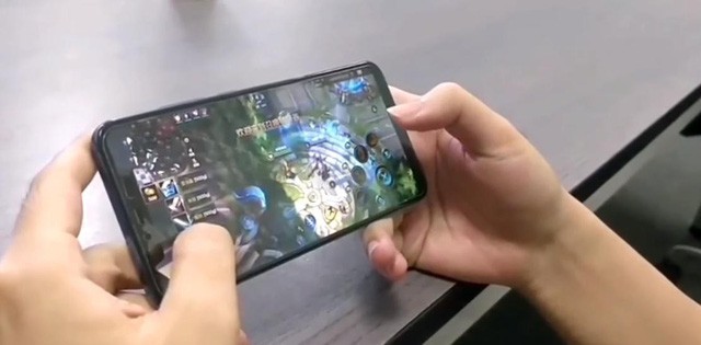 Cận cảnh gameplay của Liên Minh Huyền Thoại Mobile do tester TQ thực hiện, bom tấn đích thực là đây! - Ảnh 2.