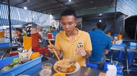 Nhờ vlog review ẩm thực của NTK Đỗ Long mà nhiều người mới biết hoá ra Cà Mau có quá trời món ăn ngon, giá lại bình dân bất ngờ  - Ảnh 6.