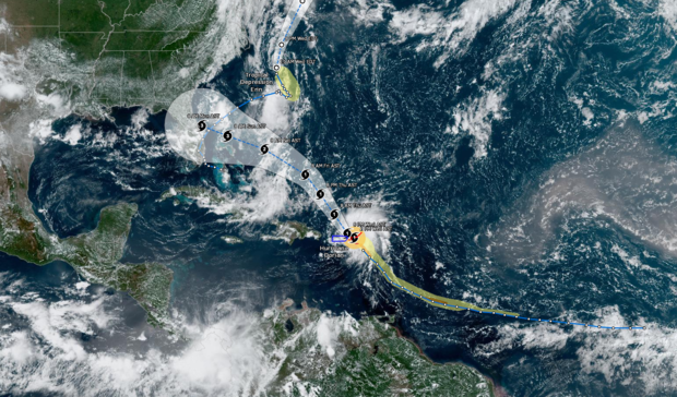 Bão Dorian có thể mạnh lên thành siêu bão cấp 3 - Bang Florida ban bố tình trạng khẩn cấp - Ảnh 1.