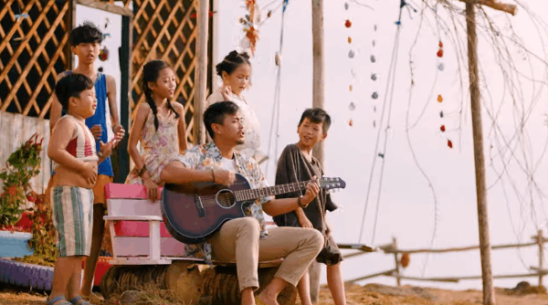 4 giấc mơ hiện hữu trong Anh Thầy Ng&ocirc;i Sao: Ho&aacute; ra kh&aacute;t khao nổi tiếng vẫn kh&ocirc;ng bằng hai tiếng mẹ ơi! - Ảnh 5.