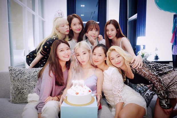 Huyền thoại girlgroup gọi tên SNSD: Hiếm có nhóm nào tất cả đều hack nhan sắc khó tin, giàu và thành công sau 12 năm - Ảnh 2.