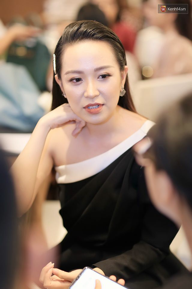 Diện đầm xòe công chúa, mẹ chồng quốc dân Lan Hương chặt đẹp dàn mỹ nhân phim nối sóng Về Nhà Đi Con - Ảnh 13.