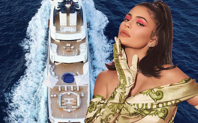 Đón sinh nhật kiểu nữ tỷ phú trẻ nhất thế giới Kylie Jenner: Thuê du thuyền 6.000 tỉ với spa, 29 nhân viên và hơn thế - Ảnh 1.