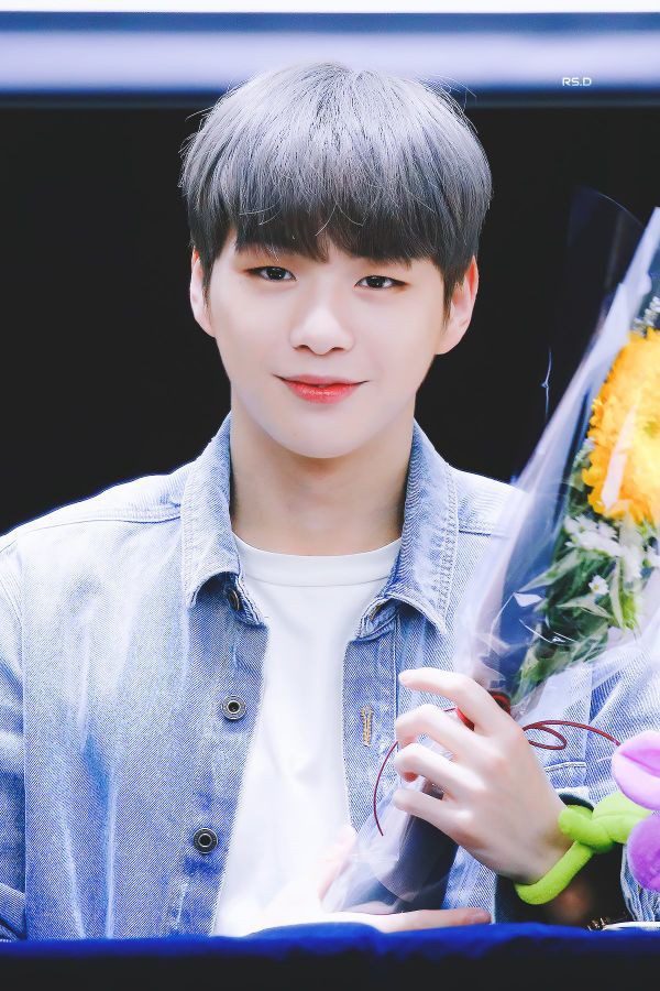 Nam idol rung chuyển Kbiz chỉ vì ồn ào tình ái Kang Daniel: 3 năm debut dính 3 scandal, chưa tôn trọng fan hay âm mưu? - Ảnh 1.