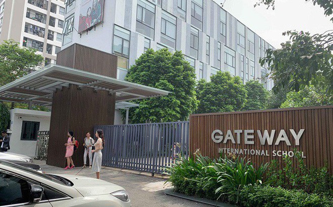 Thủ tướng chỉ đạo xử lý nghiêm vụ bé trai trường Gateway tử vong vì bị bỏ quên trên xe đưa đón - Ảnh 1.