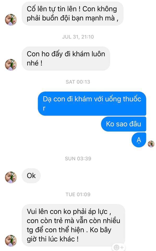 Khoảnh khắc xúc động: Mẹ của thần đồng Esports Việt Nam vượt khoảng cách địa lý, gửi tin nhắn hỏi thăm trong lúc sức ép đang đè nặng trên vai con - Ảnh 1.