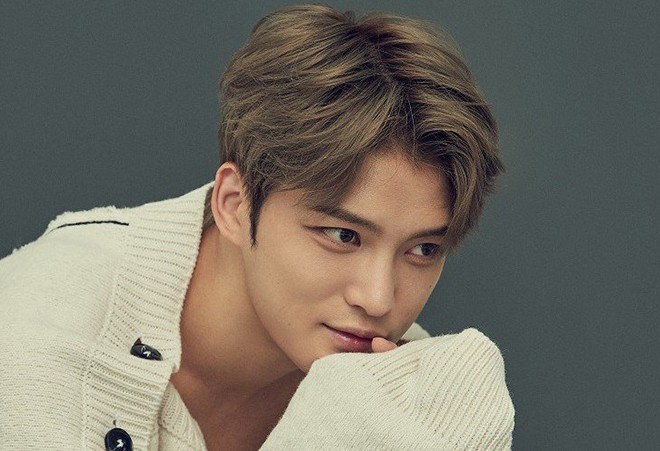 Kim Jae Joong bỏ bom dự án mới, không biết nên rầu hay mở tiệc mừng anh thoát vai bị cắm sừng? - Ảnh 1.