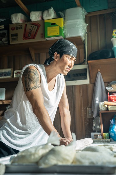 Review Tươi Lên Đi Mr. Lee: Vừa khóc vừa cười ăn mười cục múi của ông chú U50 Cha Seung Won! - Ảnh 3.