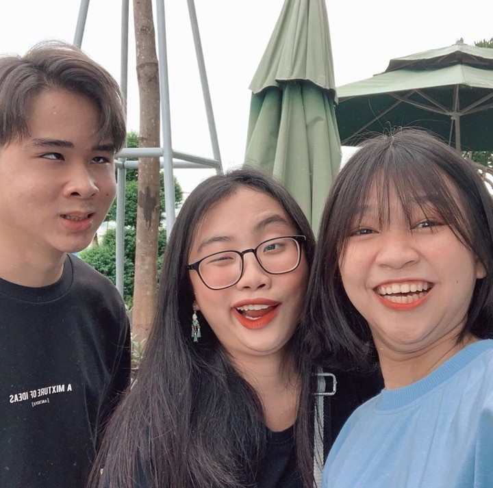 Tinh nghịch như hội bạn th&acirc;n Phương Mỹ Chi: Xa l&agrave; tha thiết nhớ nhung, gặp nhau lại d&igrave;m h&agrave;ng kh&ocirc;ng thương tiếc! - Ảnh 1.