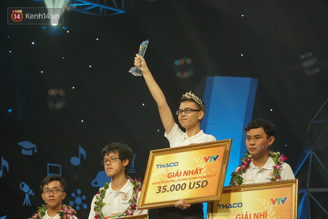 Trọng Hoàng, Xuân Mạnh bày tỏ niềm tự hào khi chứng kiến thí sinh người Nghệ An đoạt ngôi quán quân Olympia 2019 - Ảnh 3.