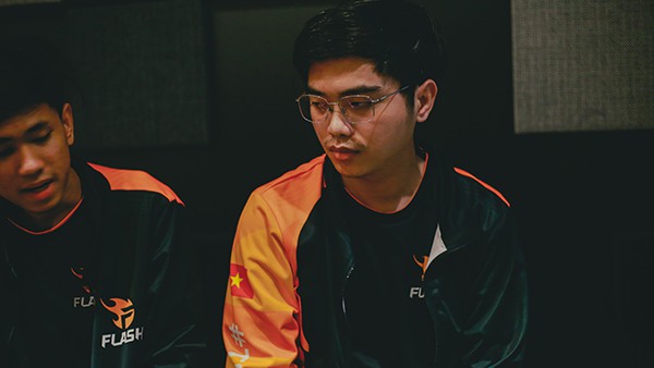 Gánh xiếc không còn tấu hài, Lowkey Esports hùng dũng đến với CKTG 2019 sau màn hủy diệt Team Flash - Ảnh 2.