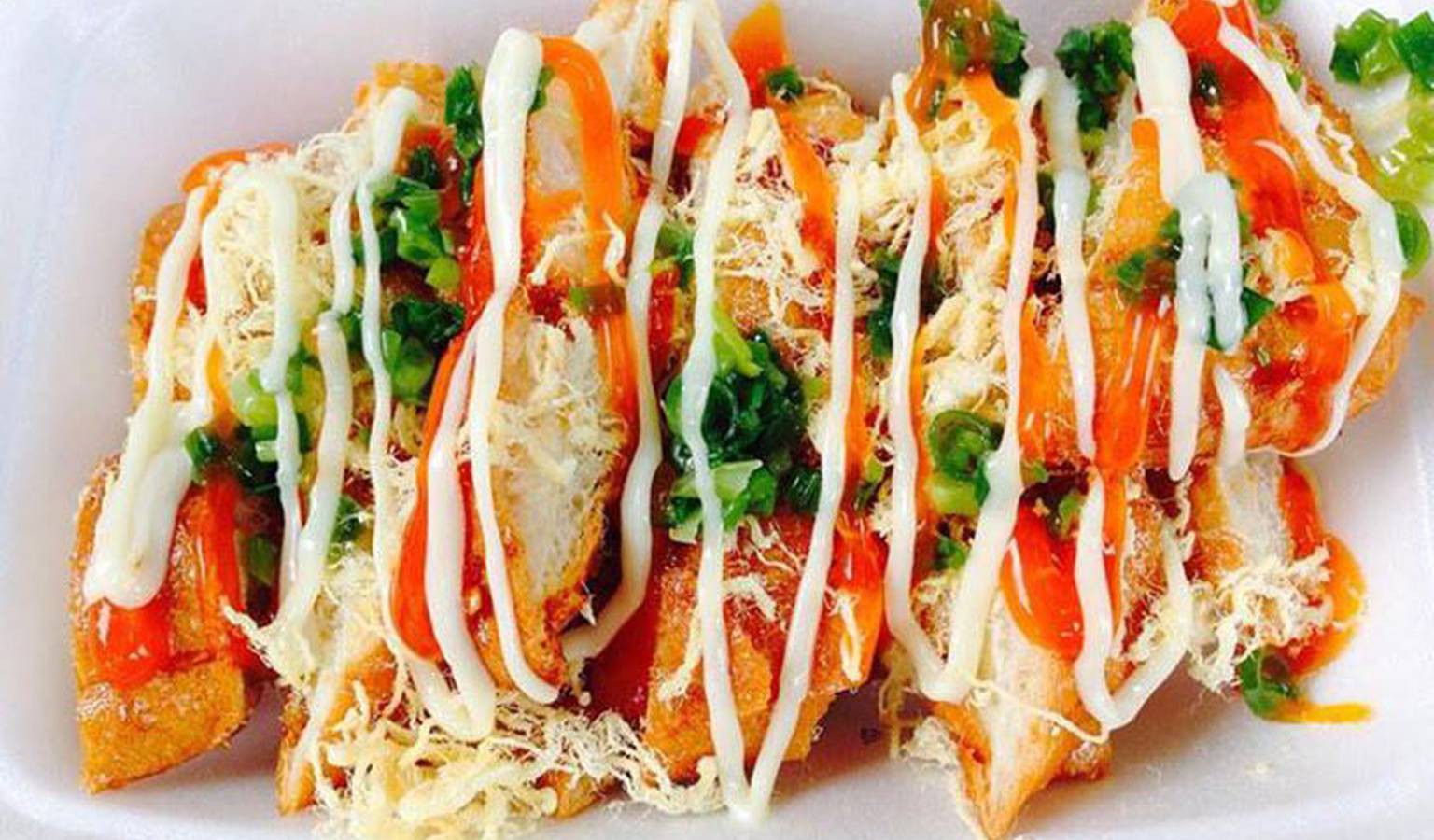 Bánh mì nướng muối ớt.