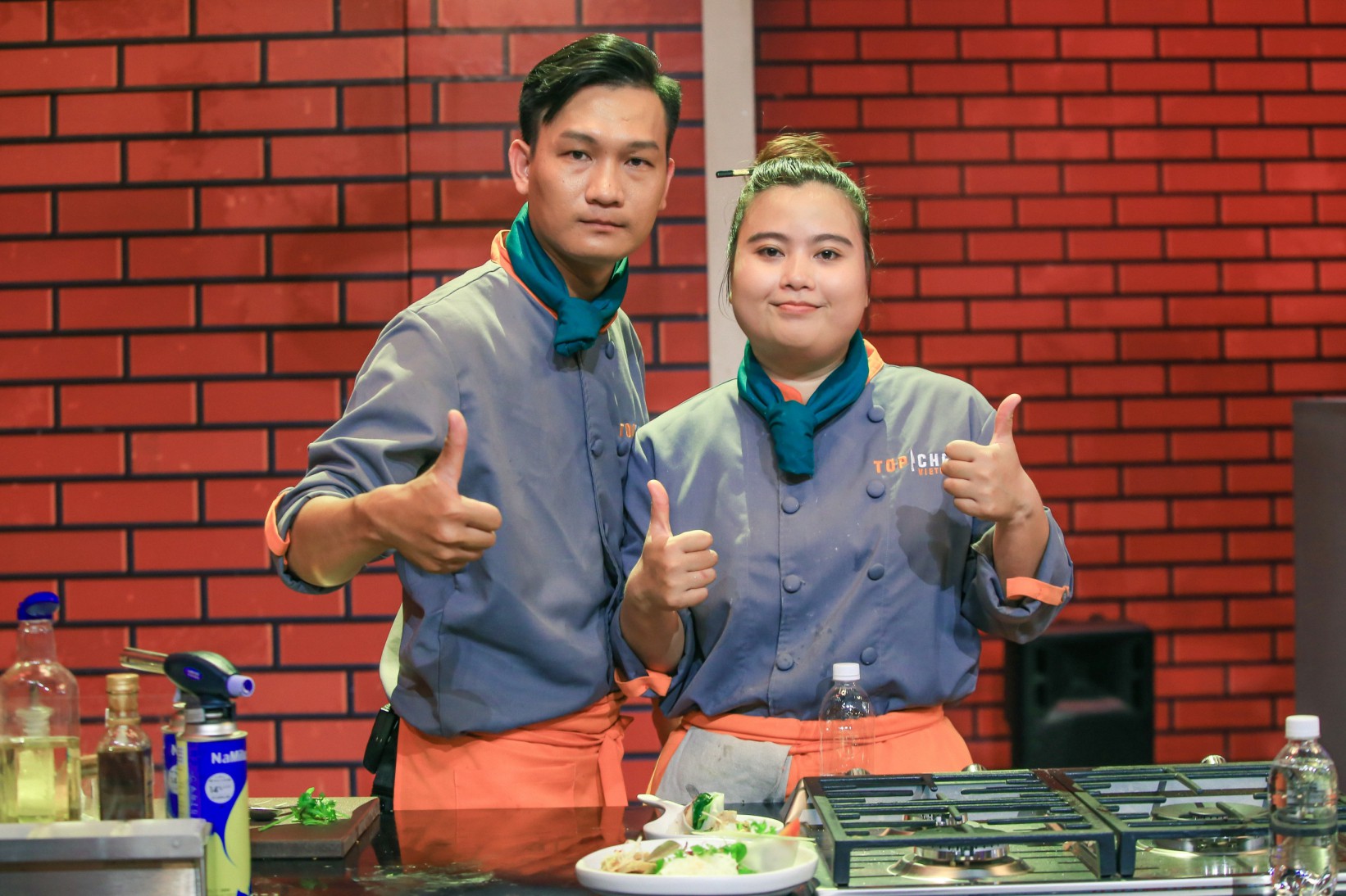 Top Chef Vietnam Thí sinh khẳng định mình bị chơi xấu khi quyển sổ công thức "không cánh mà bay"