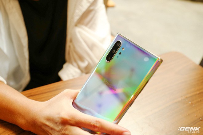 Cho iFan cầm thử Galaxy Note10+: Chỗ nào hay hơn iPhone, chỗ nào còn chưa được tốt? - Ảnh 6.