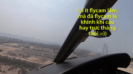 Khoa Pug thuê trực thăng bay vòng vòng ngắm cảnh Dubai, không ngừng chém gió rằng sẽ review tên lửa... nếu có điều kiện - Ảnh 7.