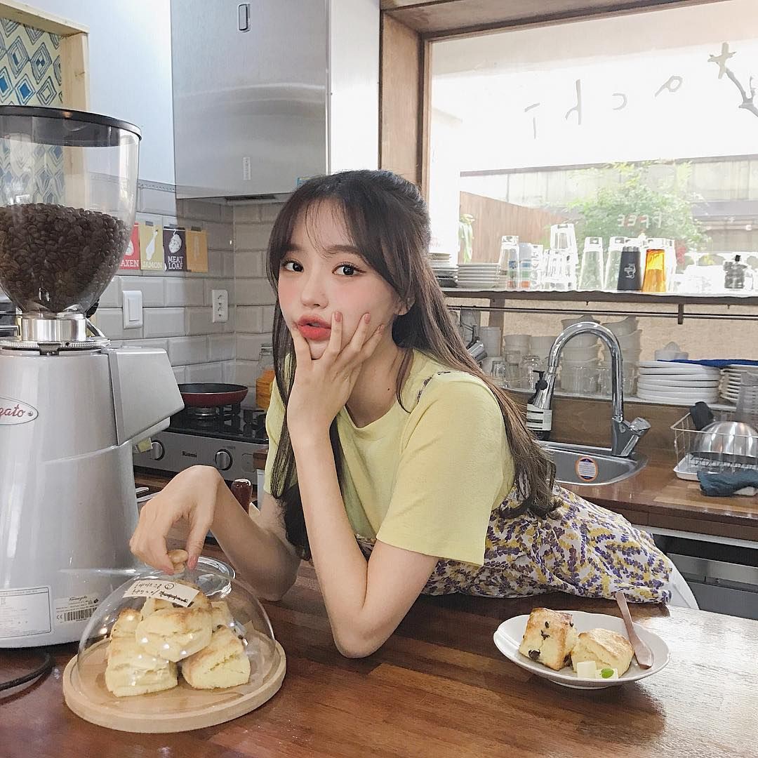 Thuộc nằm lòng 3 khung giờ trong ngày để vô tư ăn uống mà không lo tăng cân - Ảnh 1. Thuộc nằm lòng 3 khung giờ trong ngày để vô tư ăn uống mà không lo tăng cân - Ảnh 1.