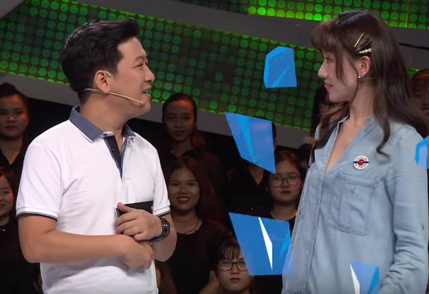 Khổ th&acirc;n Hari Won: L&agrave;m MC c&ugrave;ng Trường Giang m&agrave; n&oacute;i... kh&ocirc;ng ai hiểu g&igrave; cả - Ảnh 3.