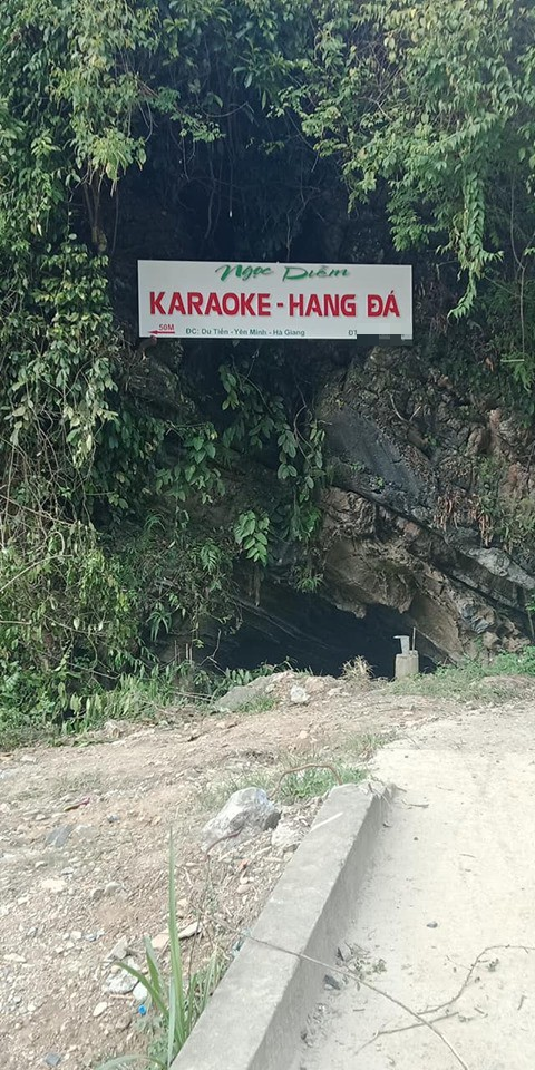 Chủ qu&aacute;n karaoke trong hang đ&aacute; g&acirc;y x&ocirc;n xao ở H&agrave; Giang đang đi xin giấy ph&eacute;p hoạt động - Ảnh 2.