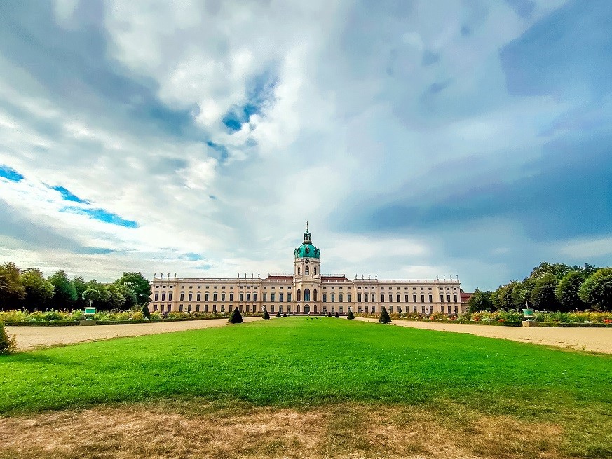 Mùa thu thủ đô Berlin hiện lên đầy rực rỡ qua bốn góc ảnh tuyệt đẹp của OPPO A9 2020 - Ảnh 4.