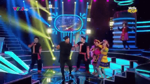 Xin l&agrave; quỳ xuống khi xem c&aacute;c nghệ sĩ k&igrave; cựu Hồng V&acirc;n, Hồng Đ&agrave;o, Ch&iacute; T&agrave;i cưa sừng l&agrave;m ngh&eacute; cover Để Mị N&oacute;i Cho M&agrave; Nghe - Ảnh 4.