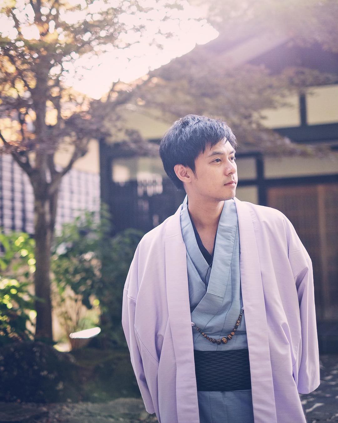 3 chàng thơ cật lực tán mỹ nhân Chiếc lá bay Baifern: Soái ca học giỏi, body hot, người dính nghi án hẹn hò nữ chính - Ảnh 9. 3 chàng thơ cật lực tán mỹ nhân Chiếc lá bay Baifern: Soái ca học giỏi, body hot, người dính nghi án hẹn hò nữ chính - Ảnh 9.