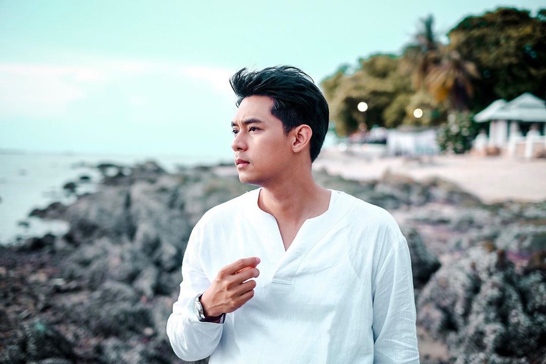 3 chàng thơ cật lực tán mỹ nhân Chiếc lá bay Baifern: Soái ca học giỏi, body hot, người dính nghi án hẹn hò nữ chính - Ảnh 5. 3 chàng thơ cật lực tán mỹ nhân Chiếc lá bay Baifern: Soái ca học giỏi, body hot, người dính nghi án hẹn hò nữ chính - Ảnh 5.