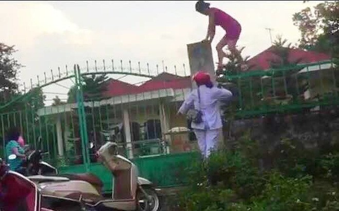 Hai c&aacute;n bộ Trung t&acirc;m nu&ocirc;i dưỡng người gi&agrave; tuồn h&agrave;ng từ thiện ra ngo&agrave;i tường tr&igrave;nh g&igrave;? - Ảnh 1.