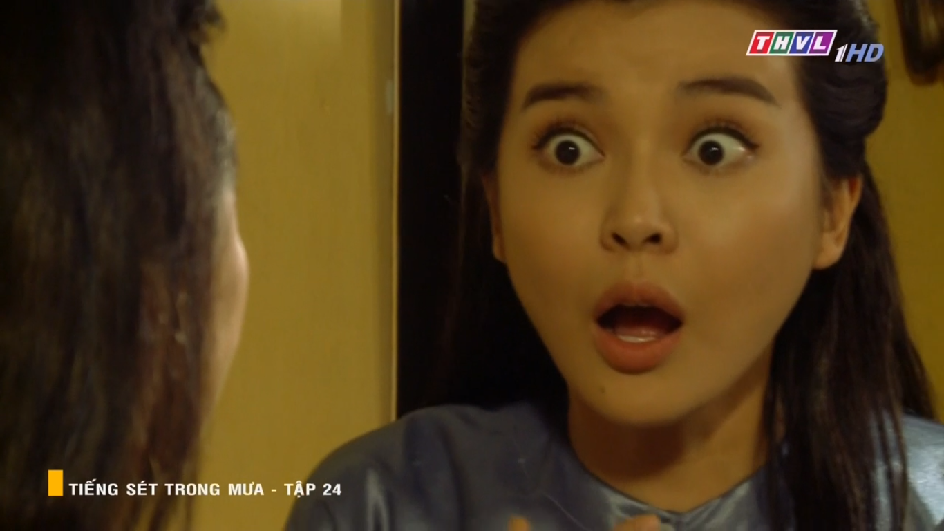 Tiếng Sét Trong Mưa tập 24: Bà Hội cắt cổ để Hiểm câm suốt đời, cậu hai run sợ nói người và quỷ không thể sống chung! - Ảnh 3. Tiếng Sét Trong Mưa tập 24: Bà Hội cắt cổ để Hiểm câm suốt đời, cậu hai run sợ nói người và quỷ không thể sống chung! - Ảnh 3.