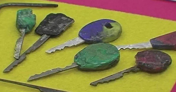 Từ thần đồng đến thi&ecirc;n t&agrave;i bẻ kho&aacute; đam m&ecirc; vượt ngục: 13 lần tẩu tho&aacute;t với 7 lần th&agrave;nh c&ocirc;ng, &aacute;n t&ugrave; 4 năm tăng tiến l&ecirc;n 105 năm - Ảnh 4.