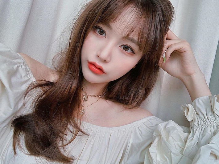 Bác sĩ da liễu chỉ ra 5 nguyên nhân vì sao da bạn mãi xỉn màu, thâm sạm dù vẫn skincare đều đặn - Ảnh 1. Bác sĩ da liễu chỉ ra 5 nguyên nhân vì sao da bạn mãi xỉn màu, thâm sạm dù vẫn skincare đều đặn - Ảnh 1.