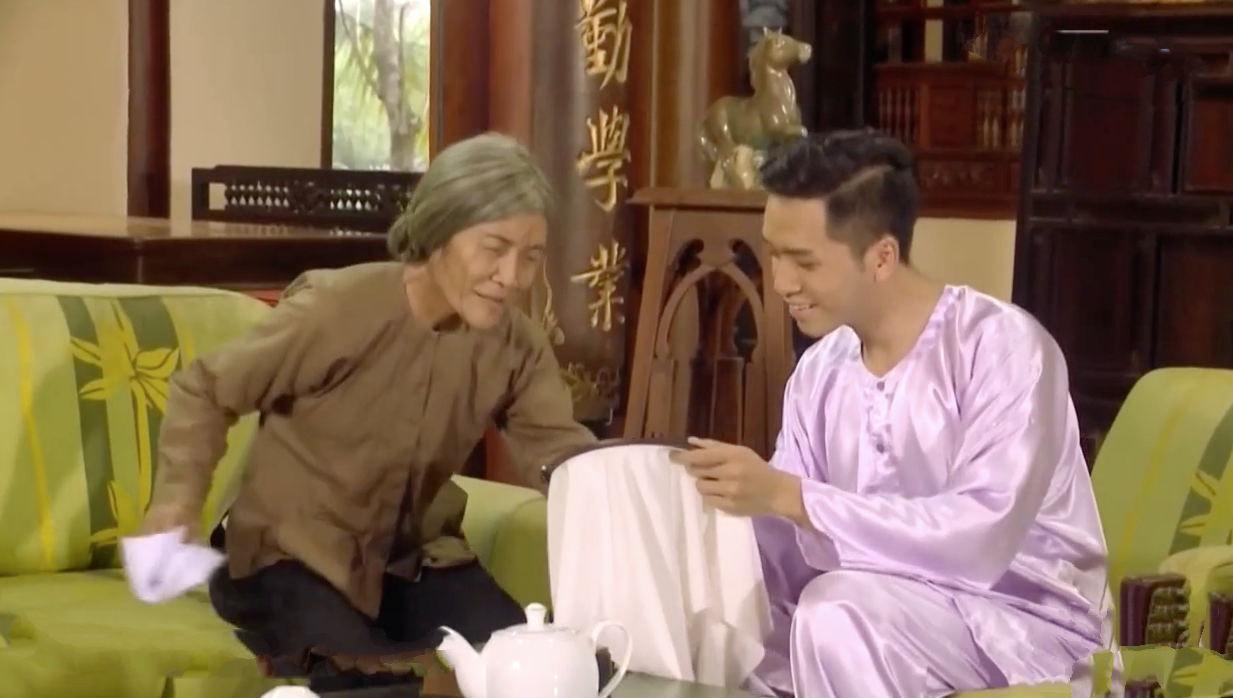 Tiếng Sét Trong Mưa tập 25: Chàng trai vàng trong làng không sợ bố con ai gọi tên quý tử của cậu Ba Duy! - Ảnh 4. Tiếng Sét Trong Mưa tập 25: Chàng trai vàng trong làng không sợ bố con ai gọi tên quý tử của cậu Ba Duy! - Ảnh 4.