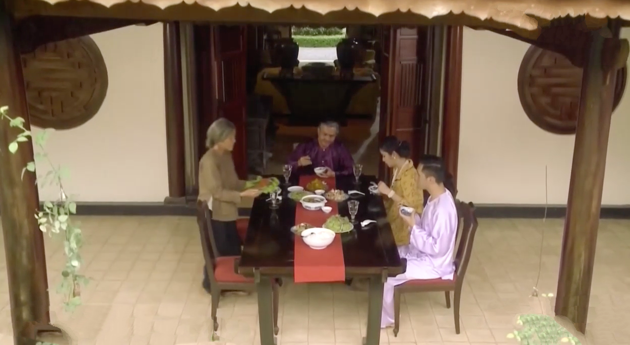 Tiếng Sét Trong Mưa tập 25: Chàng trai vàng trong làng không sợ bố con ai gọi tên quý tử của cậu Ba Duy! - Ảnh 7. Tiếng Sét Trong Mưa tập 25: Chàng trai vàng trong làng không sợ bố con ai gọi tên quý tử của cậu Ba Duy! - Ảnh 7.