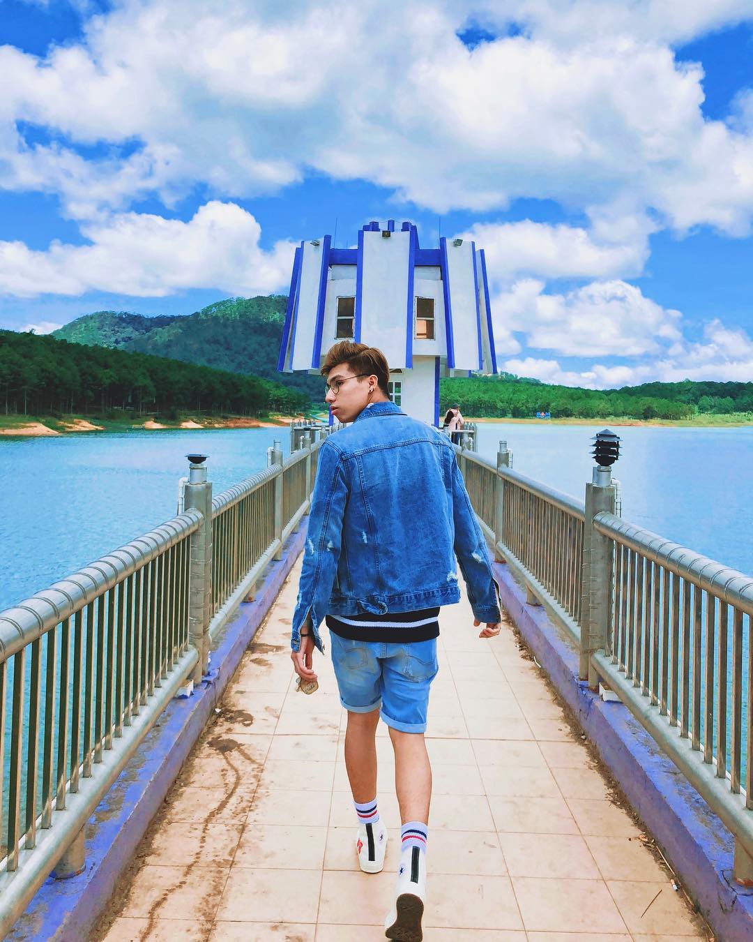 Lại một góc sống ảo Đà Lạt lên hình đẹp miễn chê còn ở ngoài thì... thấy ghê: Cái đập nước thôi mà ảo vậy hả? - Ảnh 9. Lại một góc sống ảo Đà Lạt lên hình đẹp miễn chê còn ở ngoài thì... thấy ghê: Cái đập nước thôi mà ảo vậy hả? - Ảnh 9.