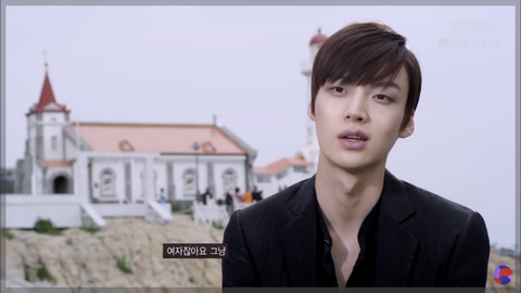 Netizen lại đứng về ph&iacute;a Ahn Jae Hyun khi đ&agrave;o lại buổi chụp h&igrave;nh tại Koreas Next Top Model - Ảnh 2.
