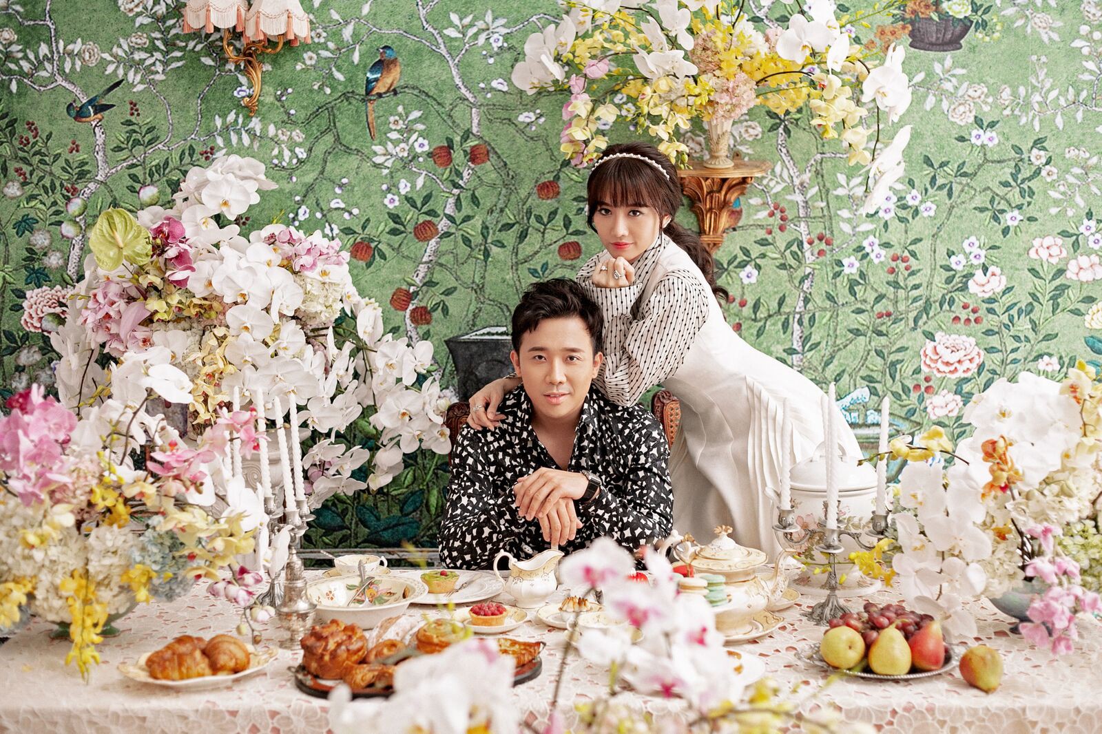 Trấn Thành và Hari Won tung bộ ảnh tình tứ như thuở mới yêu, ngày càng hạnh phúc sau gần 3 năm kết hôn - Ảnh 6.