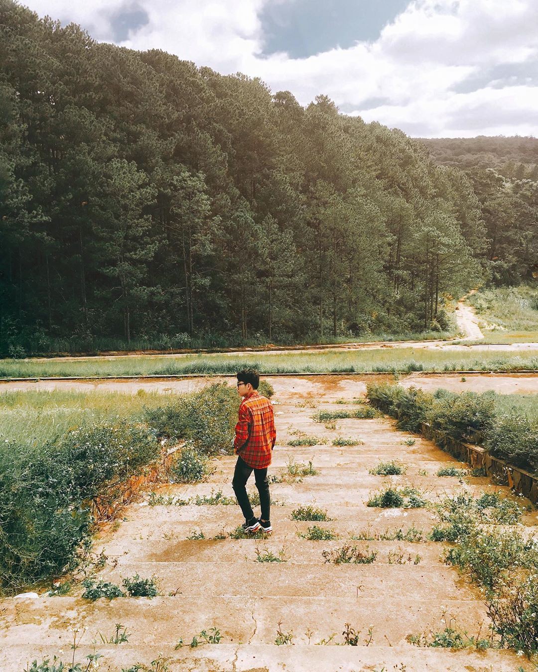 Lại một góc sống ảo Đà Lạt lên hình đẹp miễn chê còn ở ngoài thì... thấy ghê: Cái đập nước thôi mà ảo vậy hả? - Ảnh 24. Lại một góc sống ảo Đà Lạt lên hình đẹp miễn chê còn ở ngoài thì... thấy ghê: Cái đập nước thôi mà ảo vậy hả? - Ảnh 24.