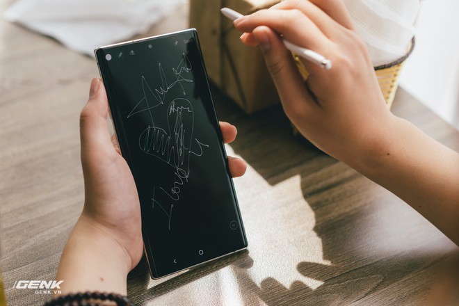 Tính năng thực tế ảo tăng cường (AR) trên Galaxy Note 10 có gì hay? - Ảnh 4.