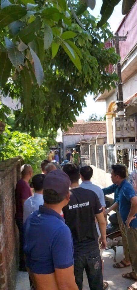 Vụ bố của Chủ tịch xã bị thanh niên chém tử vong: Nghi phạm gây án bị thần kinh phân liệt - Ảnh 1.