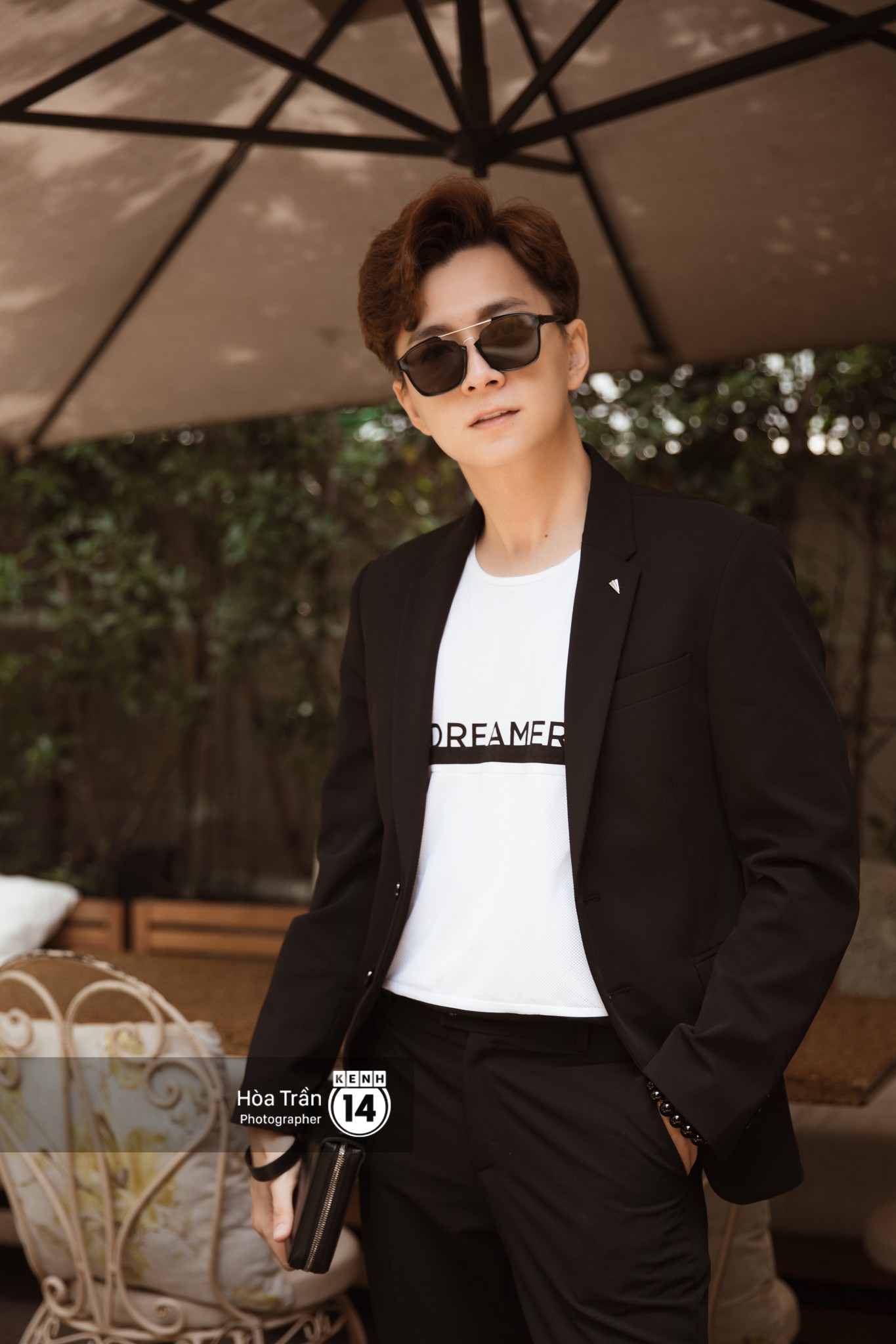 Ngô Kiến Huy: Từ nay Ngô Kiến Huy là ca sĩ 2 bài hit rồi mọi người ơi! - Ảnh 4. Ngô Kiến Huy: Từ nay Ngô Kiến Huy là ca sĩ 2 bài hit rồi mọi người ơi! - Ảnh 4.