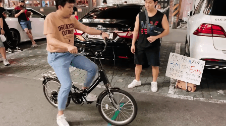 Mất 5000 won chạy thử chiếc xe đạp kỳ lạ ở Hàn Quốc, Trấn Thành “bỏ của chạy lấy người” khiến Hari Won cười ngất - Ảnh 15.