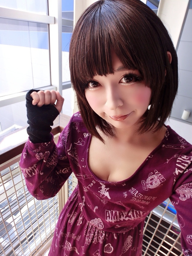 Ca sĩ 50 tuổi ngọt ngào như nữ sinh trung học khiến cộng đồng mạng vỡ mộng khi thông báo kết hôn và đã làm cha - Ảnh 1. Ca sĩ 50 tuổi ngọt ngào như nữ sinh trung học khiến cộng đồng mạng vỡ mộng khi thông báo kết hôn và đã làm cha - Ảnh 1.