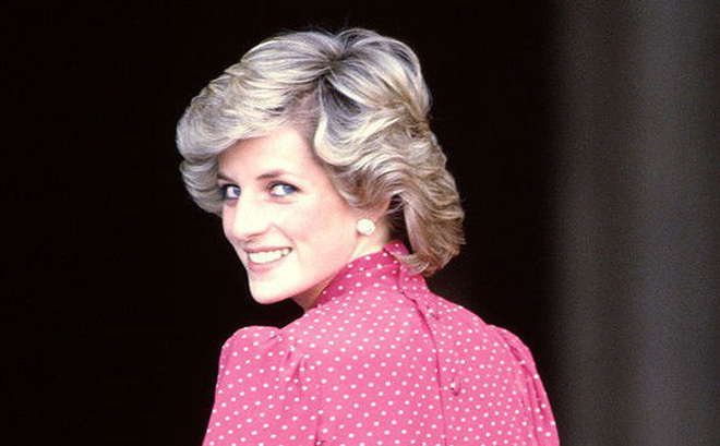 Người duy nhất sống sót trong tai nạn thảm khốc của Công nương Diana: Phải phẫu thuật khuôn mặt, bị kiện tụng và thuyết âm mưu bủa vây hơn 2 thập kỷ - Ảnh 9.