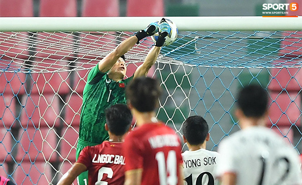 Việt Nam bị loại từ vòng bảng giải U23 châu Á sau thất bại 1-2 trước CHDCND Triều Tiên - Ảnh 2.